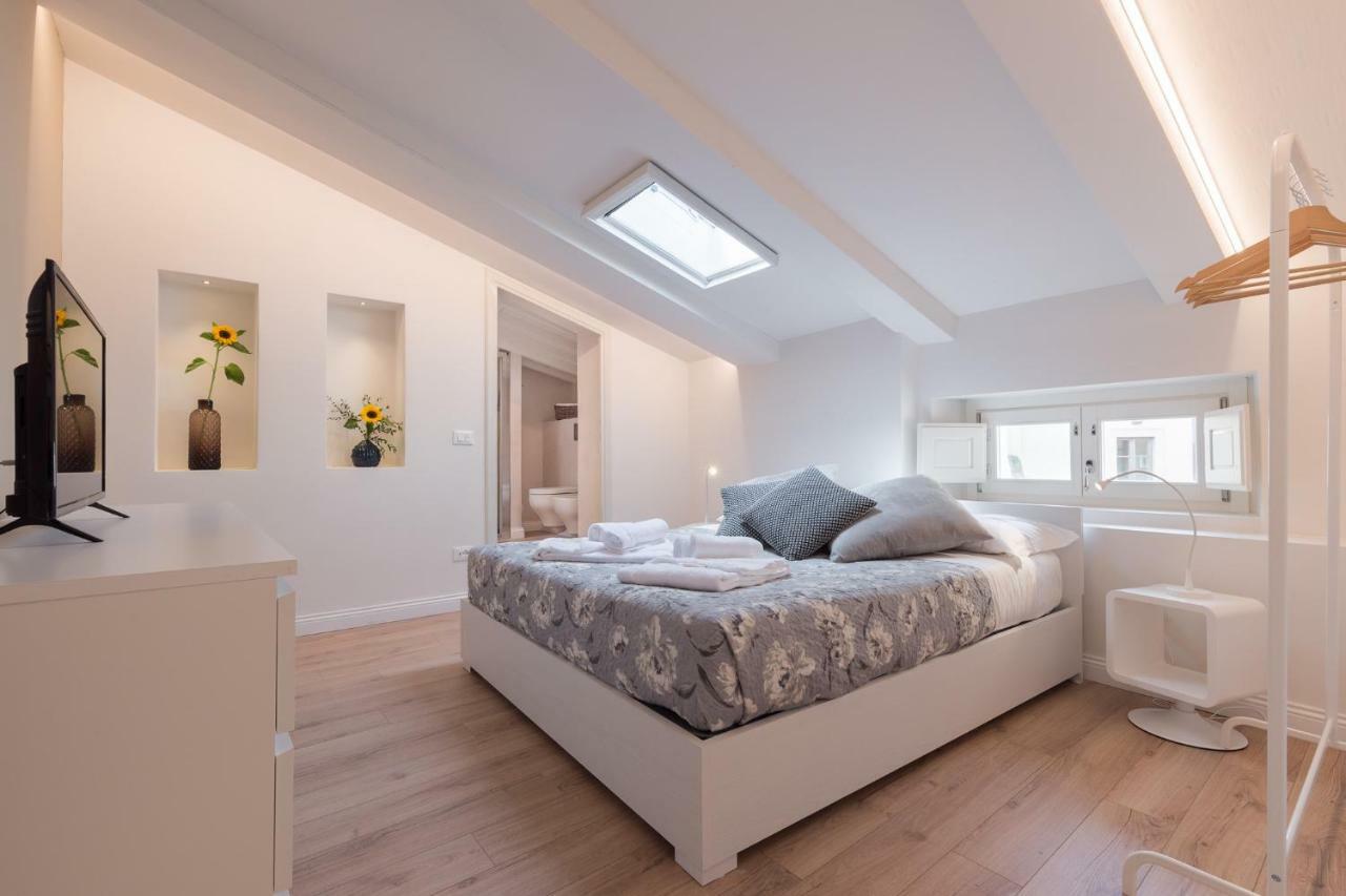 Luxury Apartment In City Center Florence Ngoại thất bức ảnh